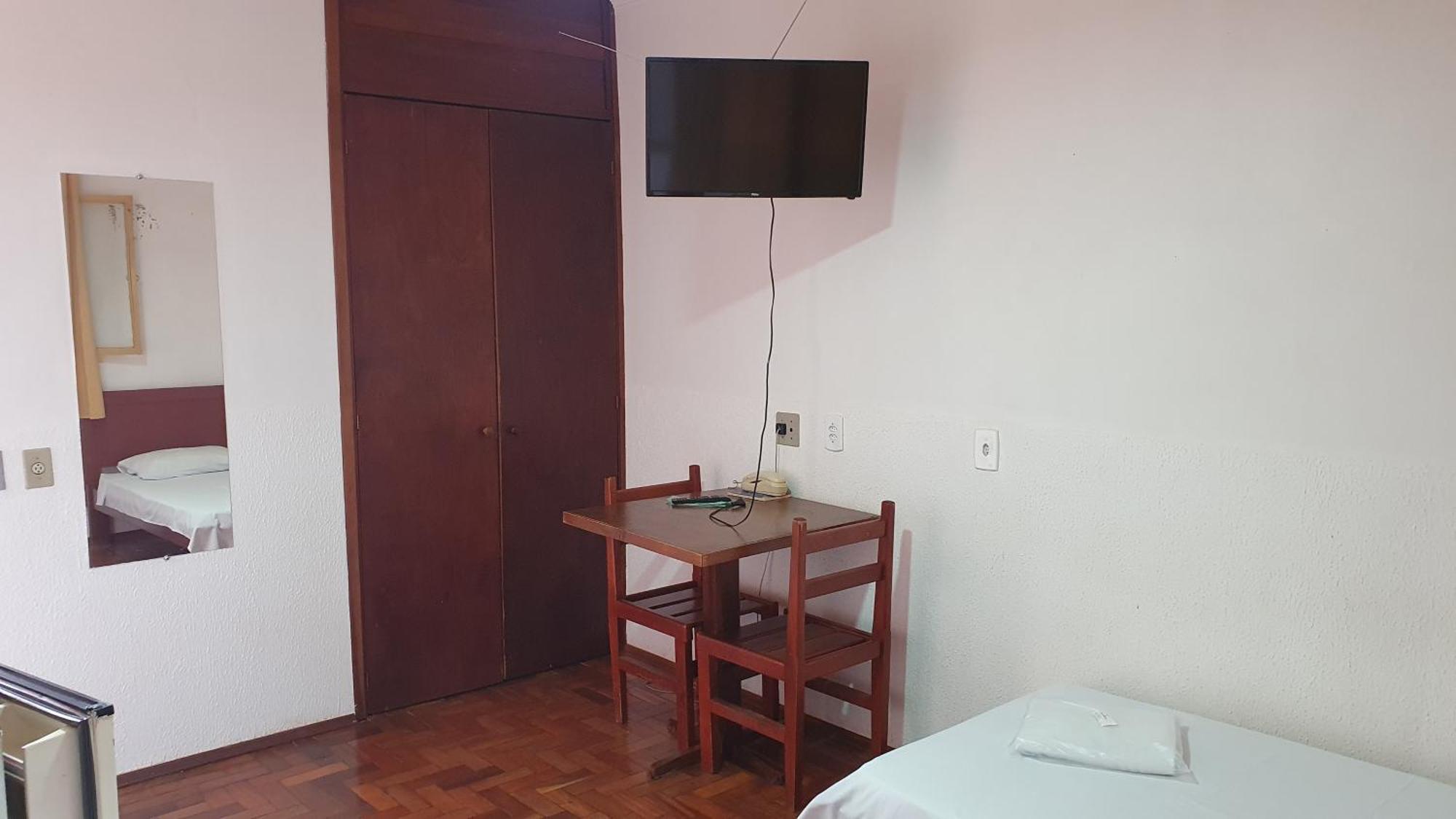 Hotel Sta Mônica Marília Quarto foto